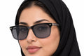 BADARO BD2027-48 Grey GY-C3 worn by a woman