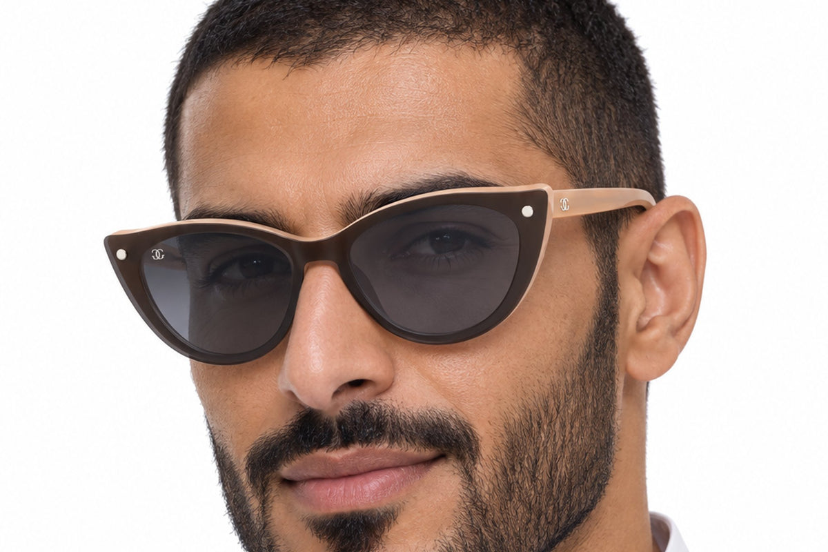 GALIA GA2027-50 Brown BR-C2 worn by a man